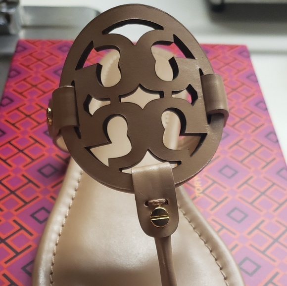 Tory Burch Miller in Light Make-up Leather - Picture 5 of 8